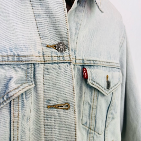 Custom Made Levi’s Recycled Rainbow PRIDE Upcycled Button Jacket Medium - Picture 11 of 16